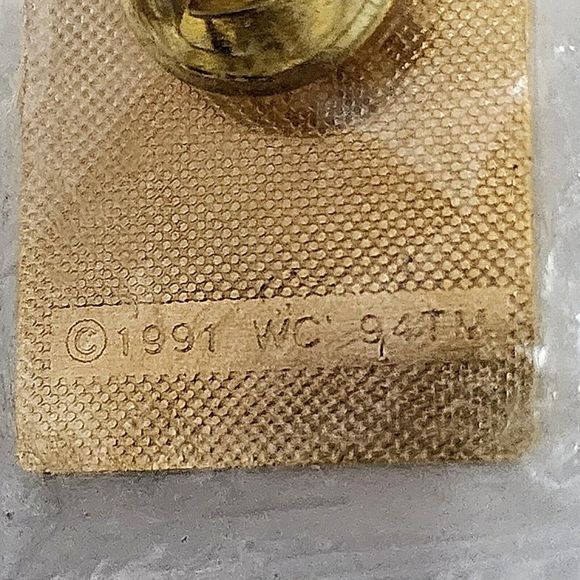 1994 FIFA Soccer World Cup USA Team Lapel Pin Mastercard Official Sponsor Rare - Picture 7 of 7